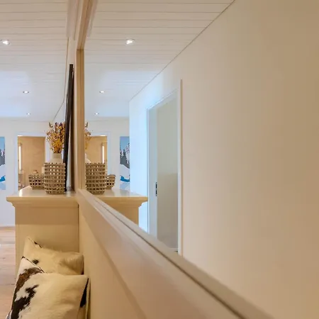 Viktoria B33 By Vacations, Exklusive App Mit Bergblick Im Zentrum アパート *