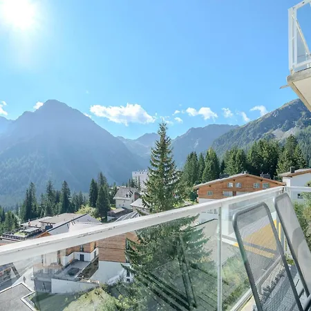 アパート Viktoria B33 By Vacations, Exklusive App Mit Bergblick Im Zentrum *