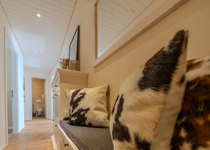 Viktoria B33 By Vacations, Exklusive App Mit Bergblick Im Zentrum Arosa